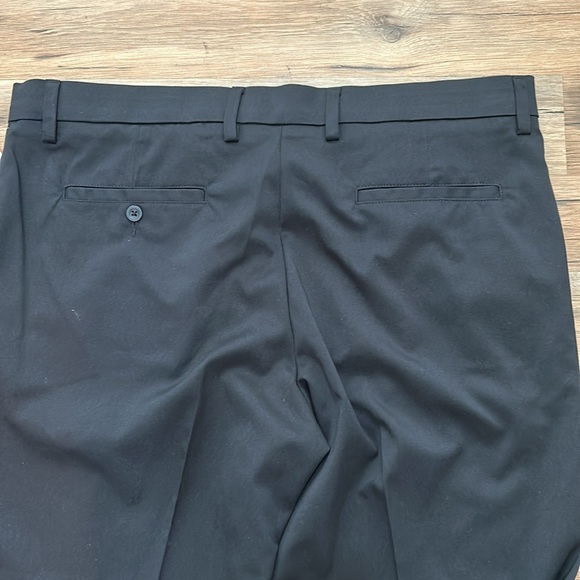 AMAZON ESSENTIAL CHINO PANTS CLASSIC FIT BLACK NEW 38W x 28L - Picture 4 of 14